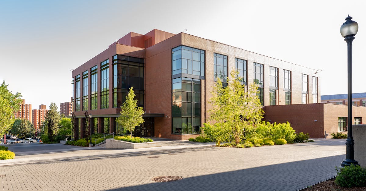 Modern university building at Washington State University campus in Pullman, WA, in daylight.