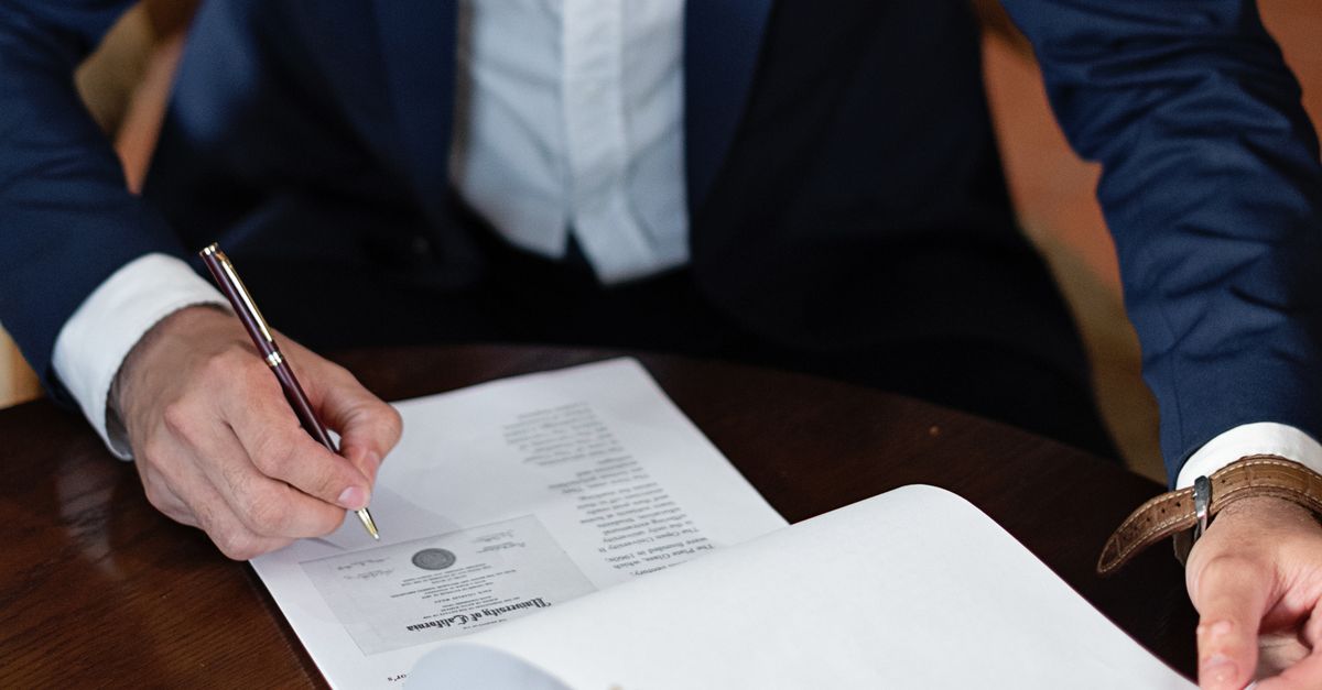 Venture Growth Select Fund II Files 3(c)(7) Notice
